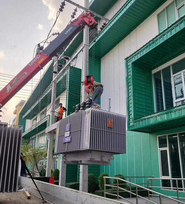 งานซ่อมสายไฟเก่า