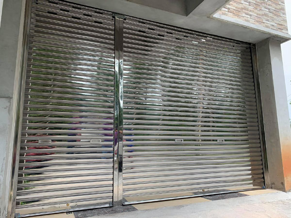 งานซ่อมประตูม้วนร้านค้า